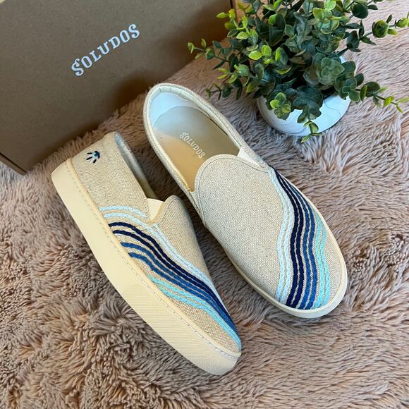 NEW Soludos Bondi Wave Embroidered Slip On Sneakers Size: 9.5 - Picture 12 of 14